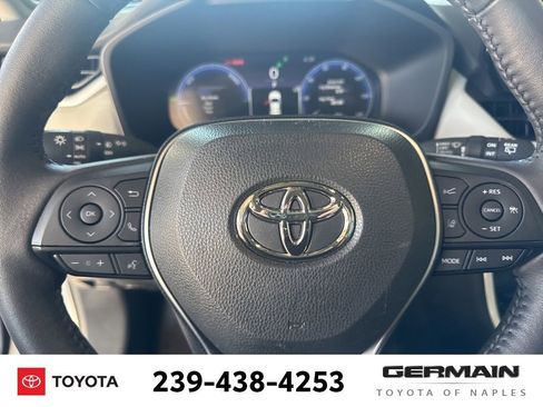 Used 2023 Toyota RAV4 Limited image 19
