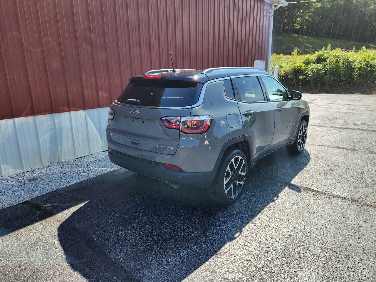 Used 2019 Jeep Compass Limited w/ Safety & Security Group AWD/4WD image 24