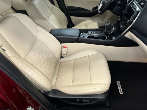 Used 2021 Nissan Maxima Platinum w/ Sport Mat Group image 29