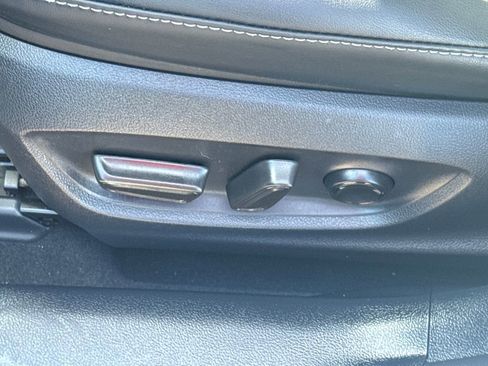 Used 2021 Toyota Prius Prime XLE image 50