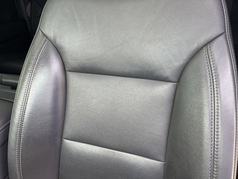 Certified 2020 Chevrolet Silverado 1500 LT Trail Boss image 7