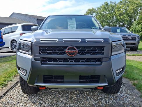 New 2026 Nissan Frontier PRO-4X w/ Pro-4x Convenience Package image 2