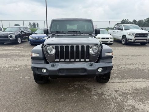 Used 2019 Jeep Wrangler Unlimited Sport S AWD/4WD image 9