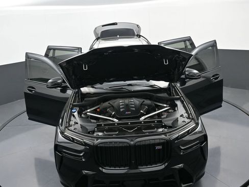 Used 2025 BMW X7 M60i AWD/4WD image 41