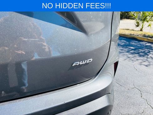 Used 2023 Ford Edge SEL image 8