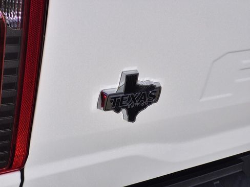 Used 2024 Ford F150 XLT w/ Equipment Group 302A MID AWD/4WD image 10