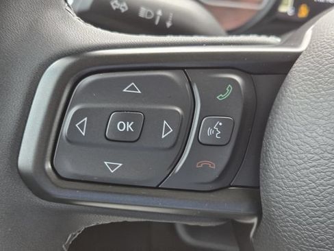 New 2026 Jeep Gladiator Sport AWD/4WD image 18