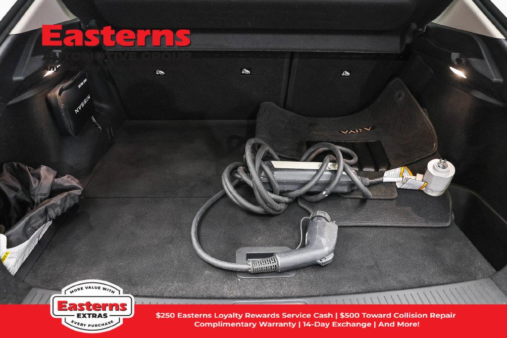 Used 2024 Nissan Ariya AWD image 10