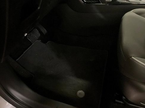 Used 2023 Chevrolet TrailBlazer LT w/ Convenience Package image 16