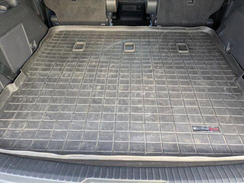 Used 2023 Ford Expedition Platinum image 6