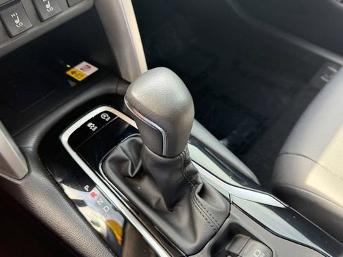 Certified 2023 Toyota Corolla Cross XLE w/ Convenience Package FWD image 28