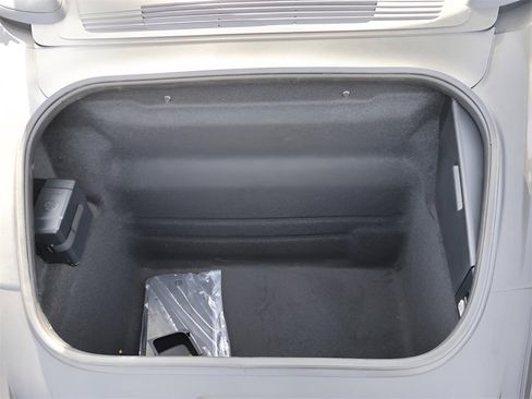 Certified 2026 Porsche 911 Targa 4 GTS image 19