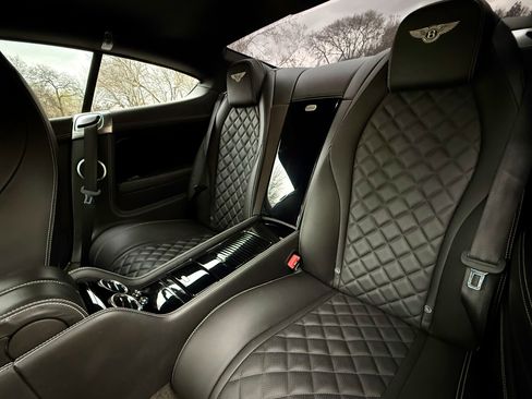 Used 2017 Bentley Continental GT AWD/4WD image 49