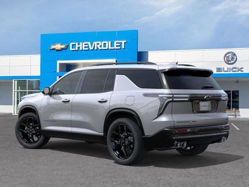 New 2026 Chevrolet Traverse RS image 3