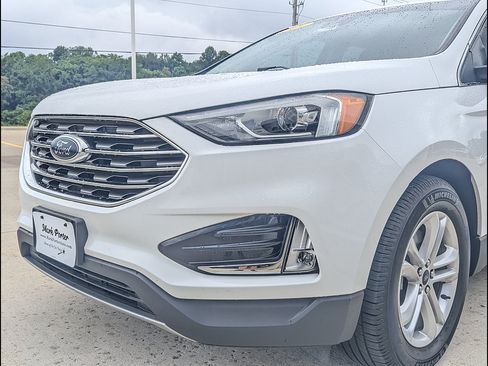 Used 2020 Ford Edge SEL AWD/4WD image 12