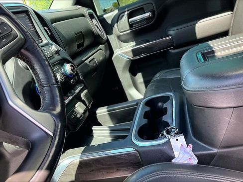 Used 2020 Chevrolet Silverado 1500 LTZ w/ LTZ Premium Package image 18