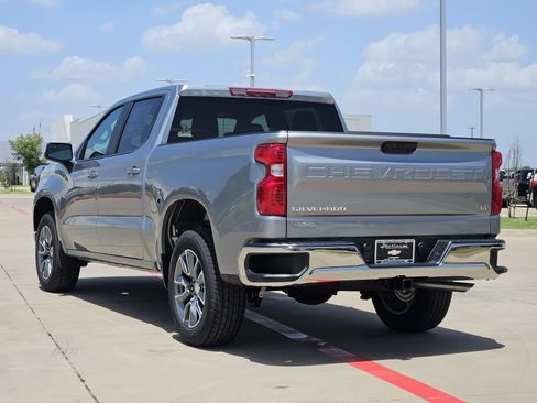 New 2026 Chevrolet Silverado 1500 LT RWD image 4