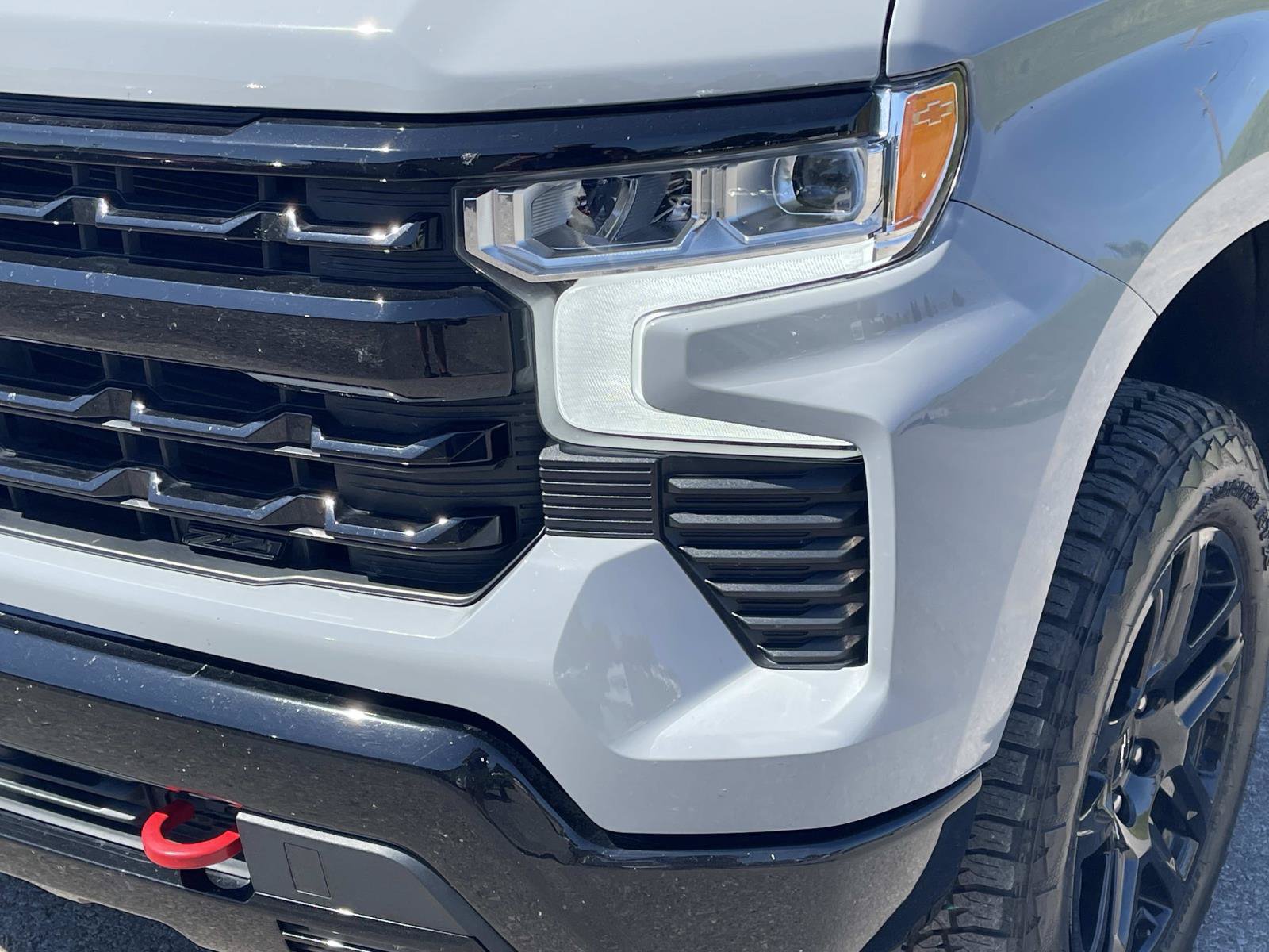 Used 2024 Chevrolet Silverado 1500 LT Trail Boss w/ Protection Package AWD/4WD image 9