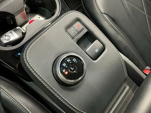 Used 2022 Ford Mustang Mach-E Select image 21