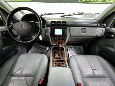 Used 2000 Mercedes-Benz ML 430 4MATIC image 17