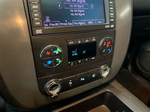 Used 2008 GMC Sierra 3500 SLT image 11