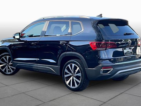 Used 2023 Volkswagen Taos SE FWD image 12