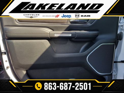 Used 2023 RAM 1500 Laramie AWD/4WD image 11