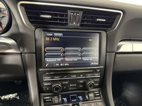 Certified 2014 Porsche 911 Carrera RWD image 27