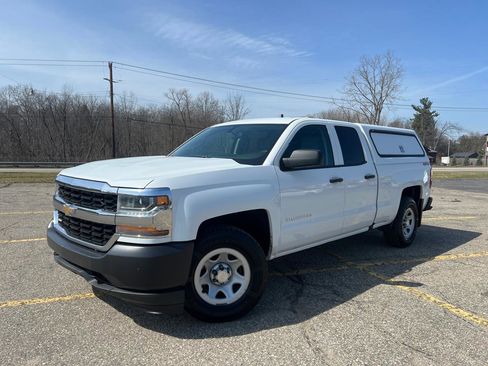 Used 2019 Chevrolet Silverado 1500 W/T w/ WT Convenience Package image 2