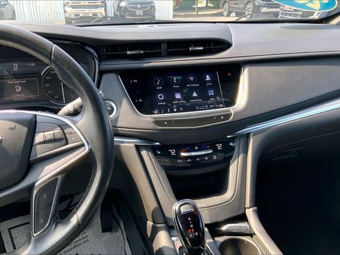 Used 2023 Cadillac XT5 Luxury FWD image 6