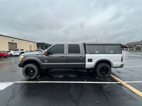 Used 2012 Ford F250 Lariat w/ Lariat Ultimate Pkg AWD/4WD image 4