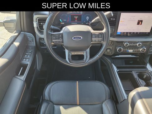 Used 2024 Ford F250 Platinum AWD/4WD image 8