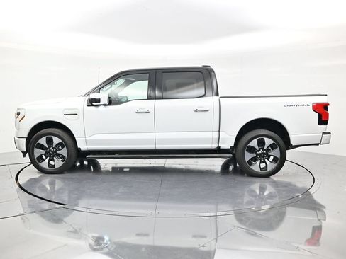 Used 2023 Ford F150 Lightning Platinum AWD/4WD image 8