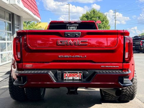 Used 2021 GMC Sierra 3500 Denali w/ Denali Ultimate Package AWD/4WD image 4