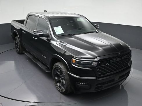 Used 2025 RAM 1500 Big Horn RWD image 21