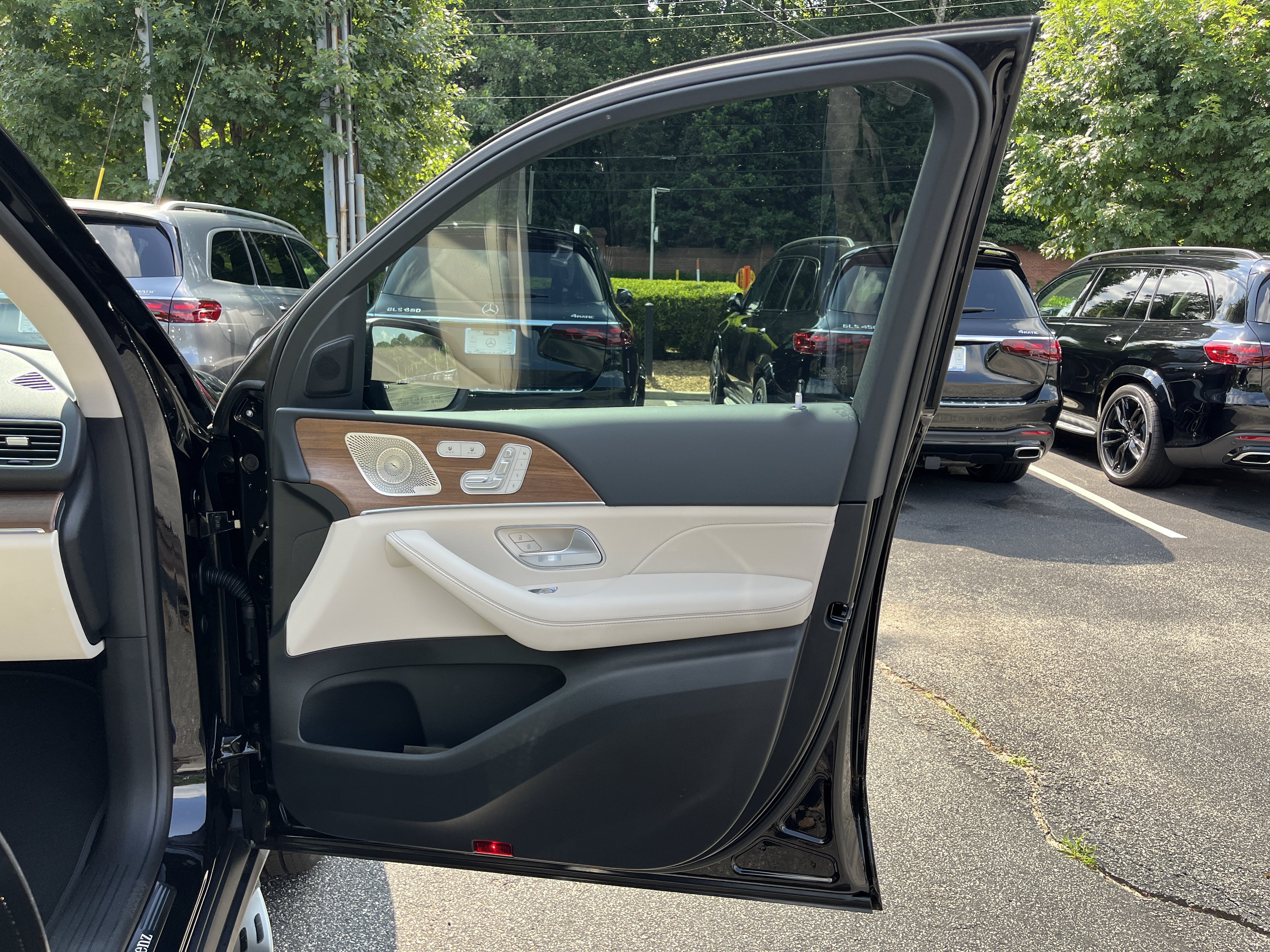 New 2026 Mercedes-Benz GLE 450 4MATIC image 41
