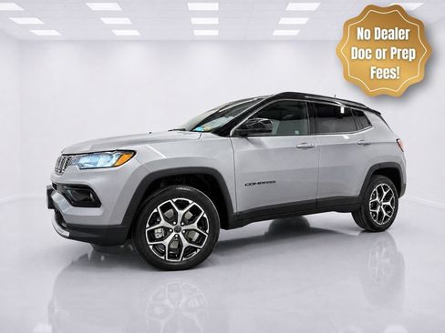 Used 2025 Jeep Compass Limited w/ Sun & Sound Group AWD/4WD image 1