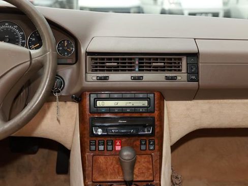 Used 1999 Mercedes-Benz SL 500 image 36