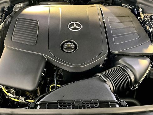 New 2026 Mercedes-Benz GLC 300 4MATIC image 14