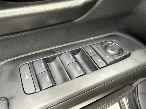 New 2026 Toyota Tacoma SR5 image 28