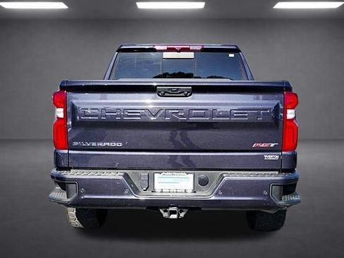 Used 2022 Chevrolet Silverado 1500 RST w/ Convenience Package II AWD/4WD image 10