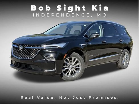 Used 2023 Buick Enclave Avenir w/ Avenir Technology Package image 1