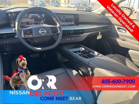 New 2025 Nissan Murano SL image 13