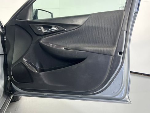 Used 2023 Chevrolet Malibu LT FWD image 9