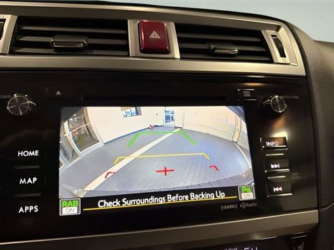 Used 2017 Subaru Outback 2.5i Limited image 22