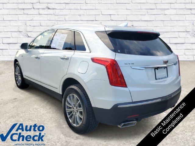 Used 2019 Cadillac XT5 Luxury FWD image 2