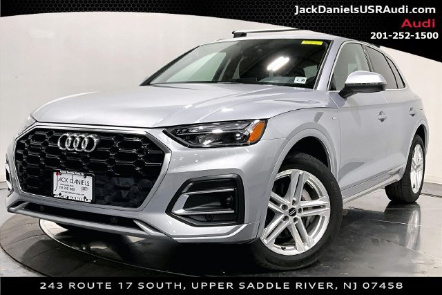 Used 2024 Audi Q5 e Premium Plus w/ Premium Plus Package AWD/4WD image 1