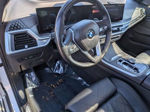 Used 2024 BMW X5 xDrive40i AWD/4WD image 12