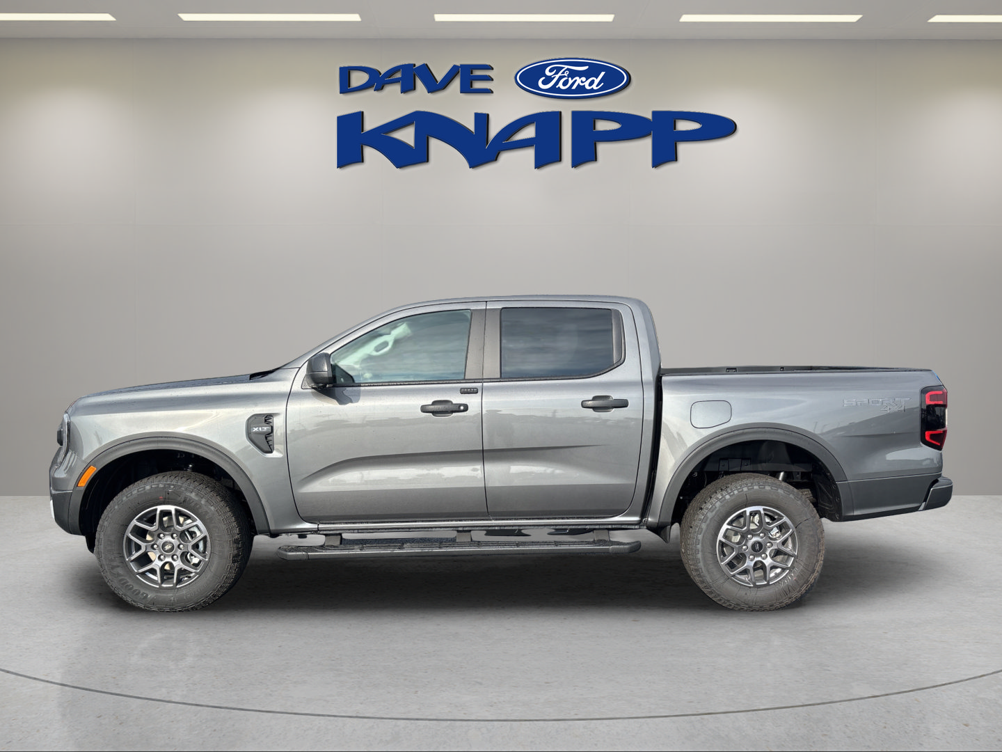 New 2026 Ford Ranger XLT w/ Equipment Group 301A High AWD/4WD image 4