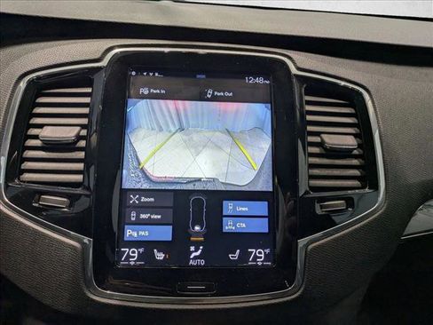 Used 2018 Volvo XC90 T6 Momentum w/ Convenience Package image 14